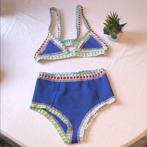 KIINI TWO PIECE - SIZE M